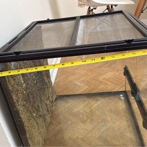 Black Reptile Terrarium Enclosure